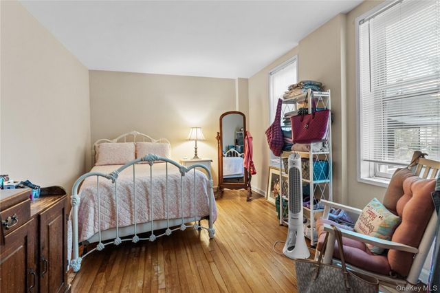2 Overlook Road 1B6, White Plains, NY 10605