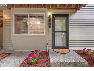 14828 Sw 109TH Ave, Tigard, OR 97224