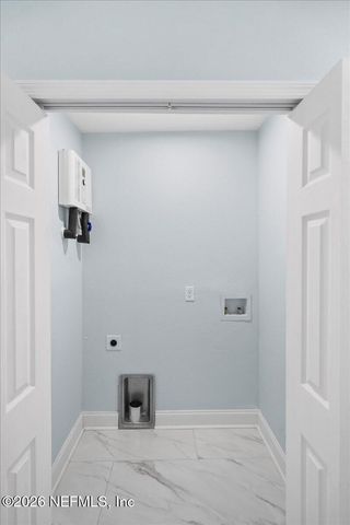 619 S 10TH Street, Fernandina Beach, FL 32034