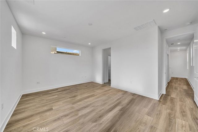 221 Longspur, Irvine, CA 92618