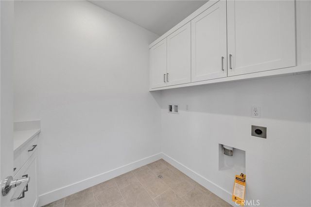 221 Longspur, Irvine, CA 92618