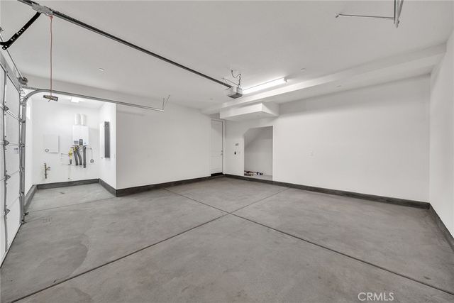 221 Longspur, Irvine, CA 92618