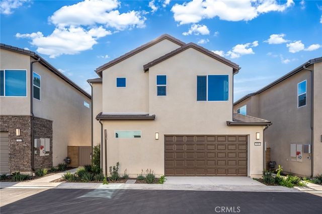 221 Longspur, Irvine, CA 92618