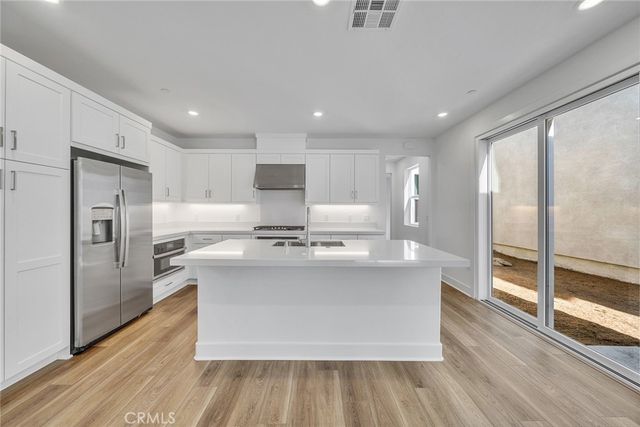 221 Longspur, Irvine, CA 92618