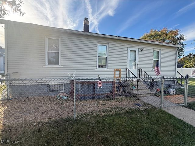 13210 Carrington Avenue, Cleveland, OH 44135