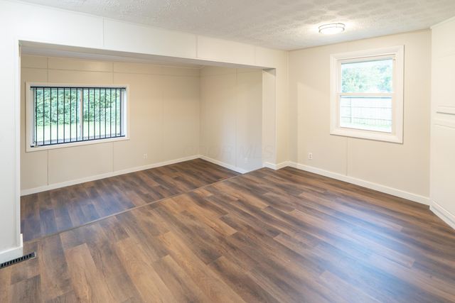 2766 Fairwood Avenue, Columbus, OH 43207