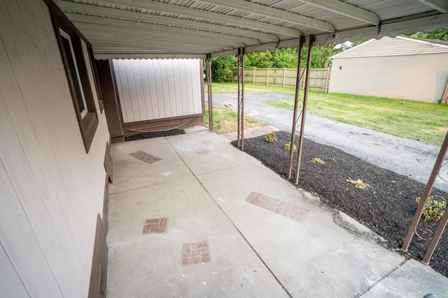 2766 Fairwood Avenue, Columbus, OH 43207