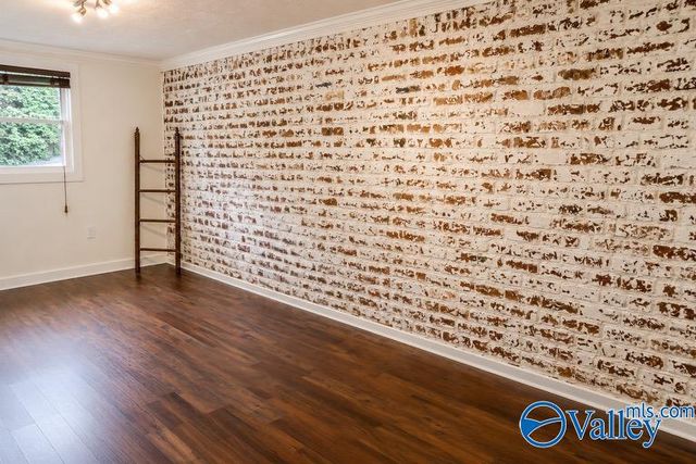 509 Sunset Avenue, Albertville, AL 35950