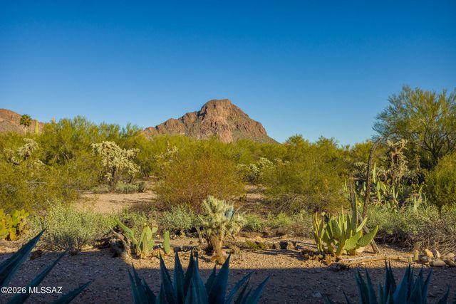 3237 S Treasure Cove Place, Tucson, AZ 85713