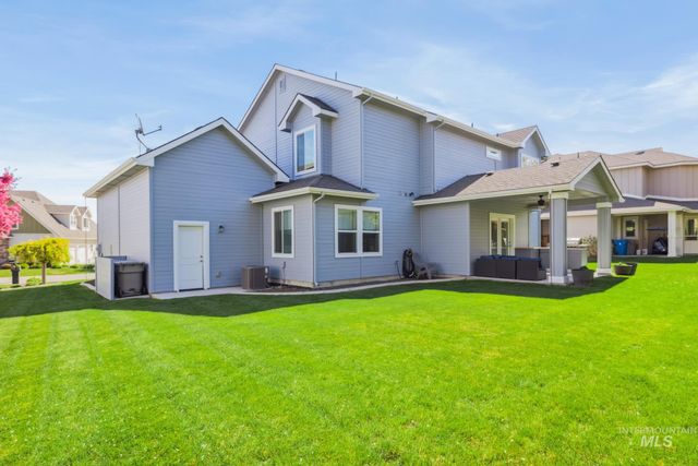 12371 S Abbott Downing Way, Nampa, ID 83686