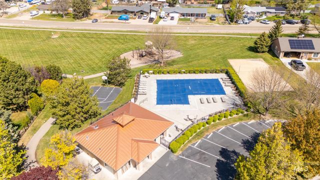 12371 S Abbott Downing Way, Nampa, ID 83686