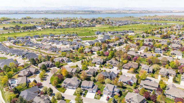 12371 S Abbott Downing Way, Nampa, ID 83686