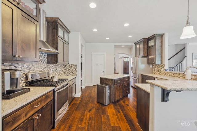 12371 S Abbott Downing Way, Nampa, ID 83686