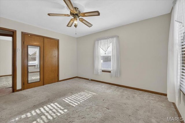 46 Garden Lane, Maryland Heights, MO 63043