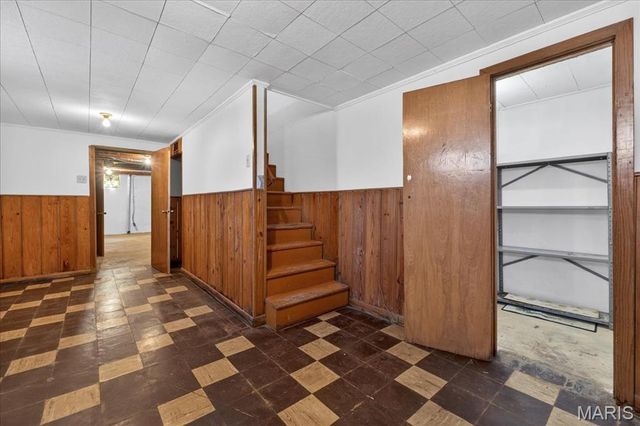 46 Garden Lane, Maryland Heights, MO 63043