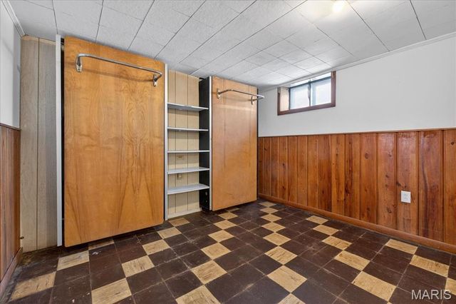 46 Garden Lane, Maryland Heights, MO 63043