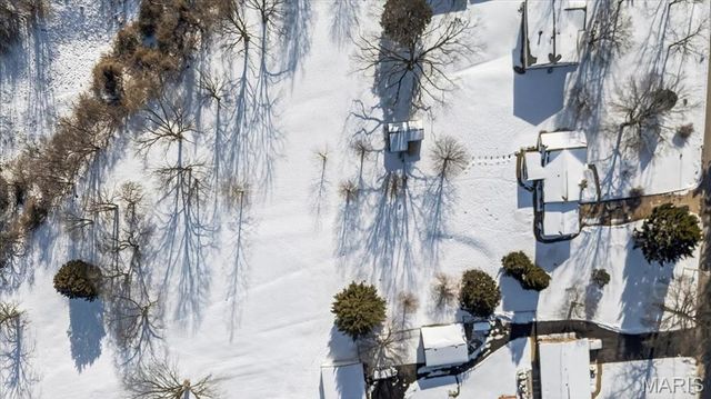 46 Garden Lane, Maryland Heights, MO 63043