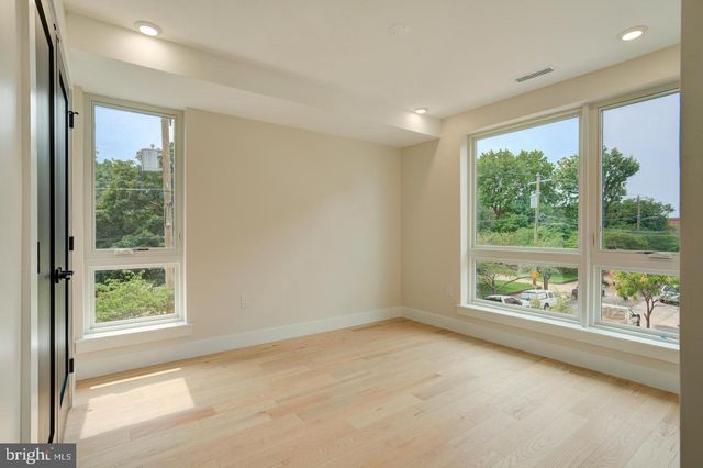 2534 E MADISON ST, Philadelphia, PA 19134