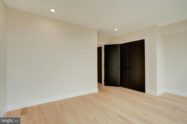 2534 E MADISON ST, Philadelphia, PA 19134