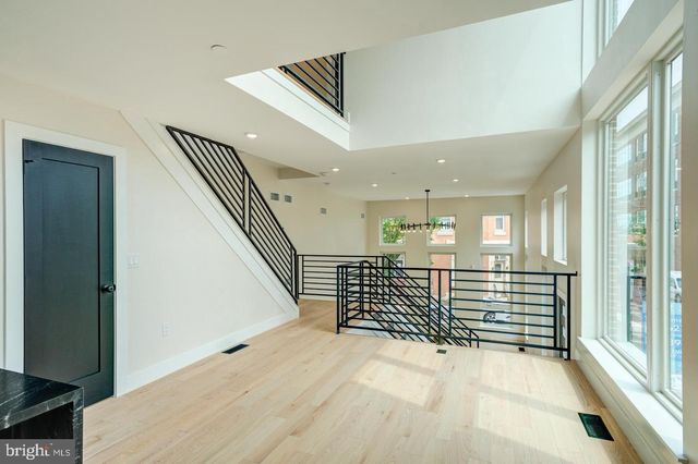 2534 E MADISON ST, Philadelphia, PA 19134