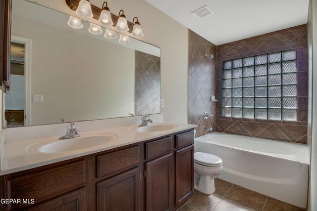 14299 Desert Point Drive, Horizon City, TX 79928