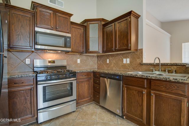 14299 Desert Point Drive, Horizon City, TX 79928