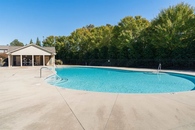 245 Bandallon Place, Boiling Springs, SC 29316