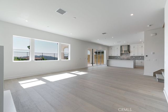 752 Via Arezzo Place, Altadena, CA 91001