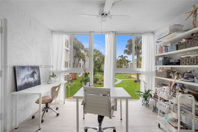 1402 NW 80th Ave 210, Margate, FL 33063