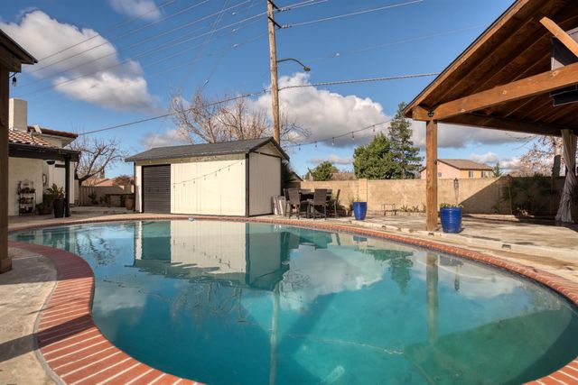 2601 Hobart Way, Modesto, CA 95358