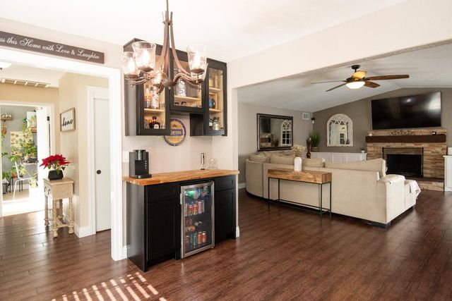 2601 Hobart Way, Modesto, CA 95358