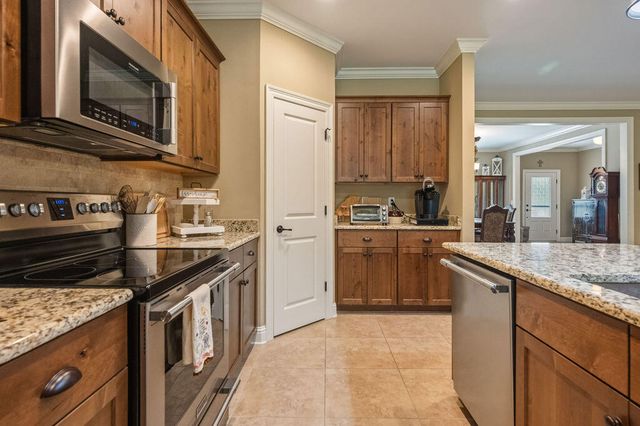 1543 Mill Creek Drive, Baker, FL 32531