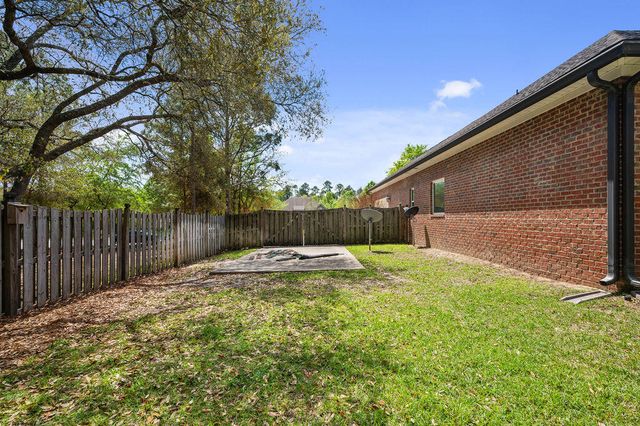1543 Mill Creek Drive, Baker, FL 32531