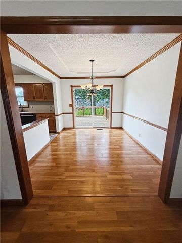 1607 NE 114 Street, Kansas City, MO 64155