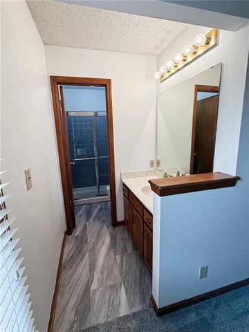 1607 NE 114 Street, Kansas City, MO 64155
