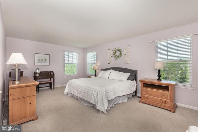 2286 SWIFTWATER DR, Hanover, PA 17331