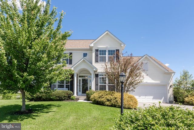 2286 SWIFTWATER DR, Hanover, PA 17331