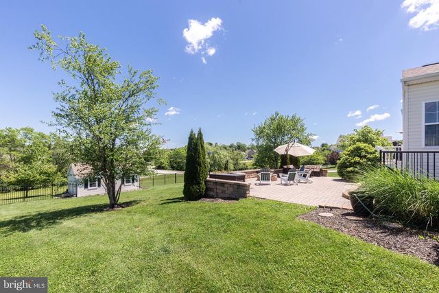 2286 SWIFTWATER DR, Hanover, PA 17331