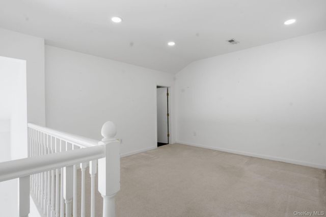 39 Deer Crossing Drive, Fishkill, NY 12524