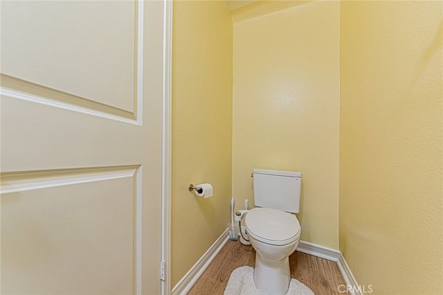 19523 Opal Lane, Saugus, CA 91350