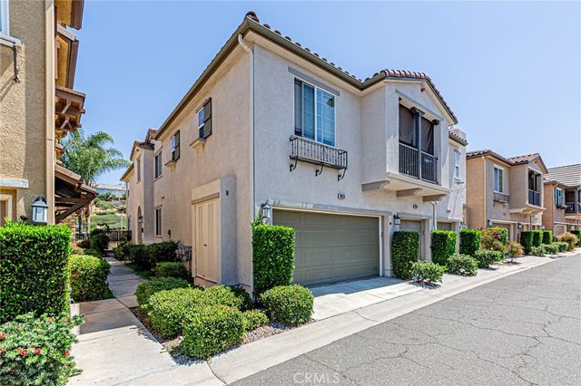 19523 Opal Lane, Saugus, CA 91350