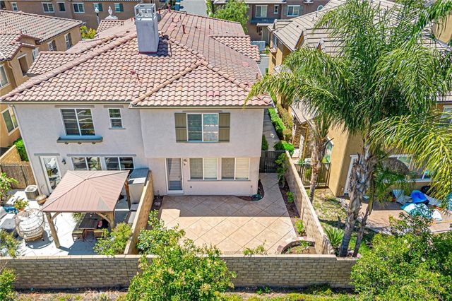 19523 Opal Lane, Saugus, CA 91350