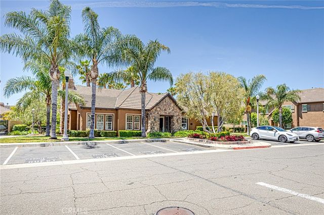 19523 Opal Lane, Saugus, CA 91350