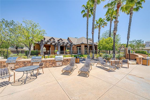 19523 Opal Lane, Saugus, CA 91350