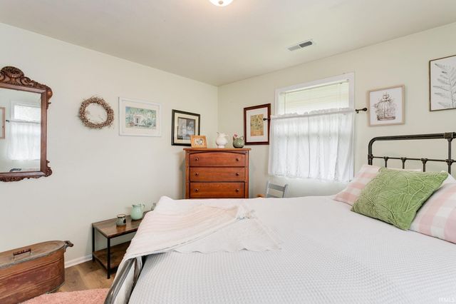 126 S Ironwood Drive, South Bend, IN 46615