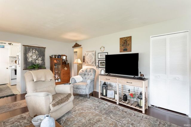 126 S Ironwood Drive, South Bend, IN 46615