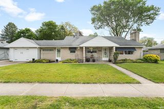 126 S Ironwood Drive, South Bend, IN 46615