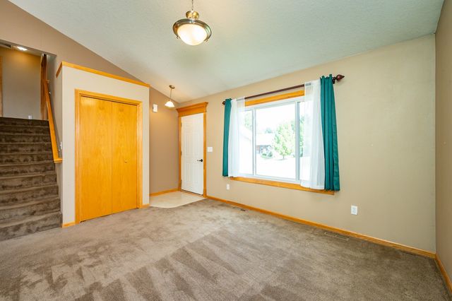 1231 Jerlynn Avenue, Des Moines, IA 50313