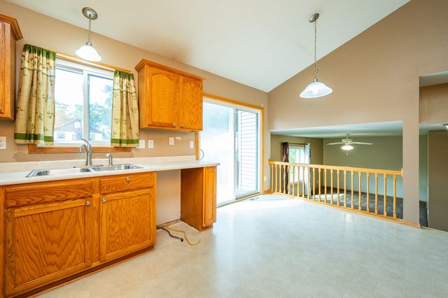 1231 Jerlynn Avenue, Des Moines, IA 50313