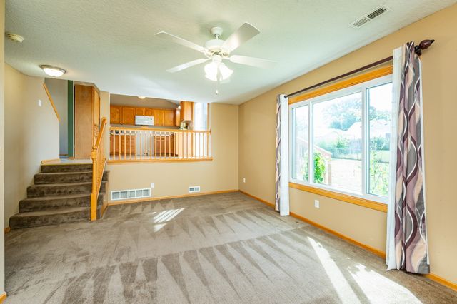 1231 Jerlynn Avenue, Des Moines, IA 50313